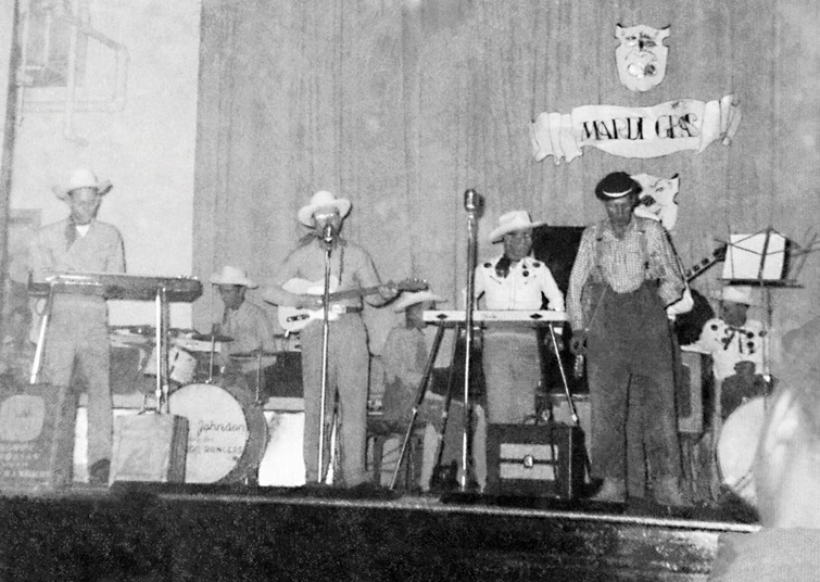 02-14 Band 1950's Mardi Gras
