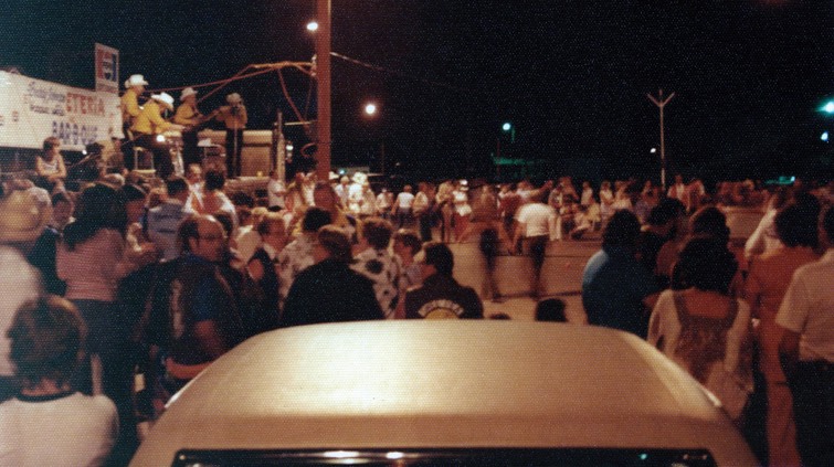 02-26 Band 1980s night dance